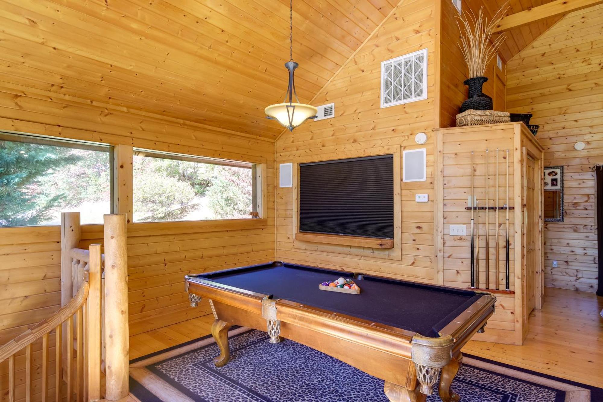 Secluded And Wooded Wears Valley Cabin With Fire Pit! Sevierville Exteriér fotografie