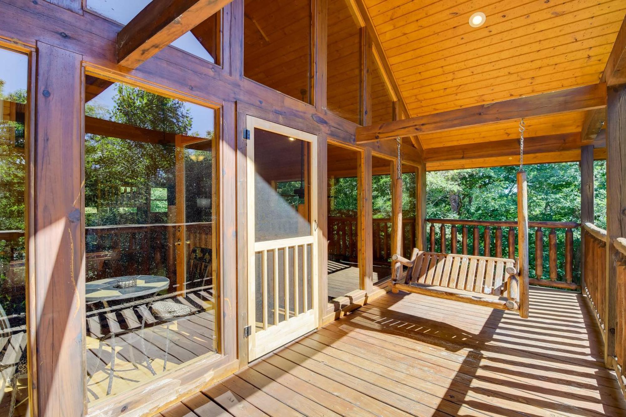 Secluded And Wooded Wears Valley Cabin With Fire Pit! Sevierville Exteriér fotografie