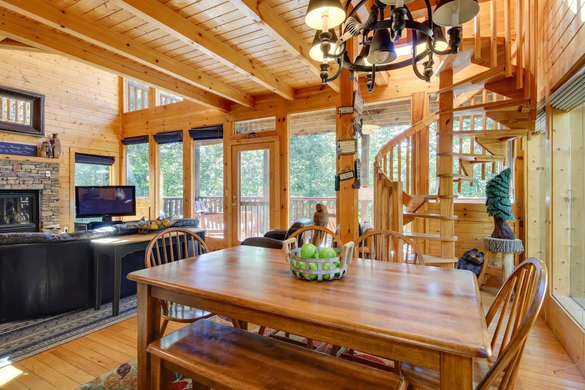 Secluded And Wooded Wears Valley Cabin With Fire Pit! Sevierville Exteriér fotografie